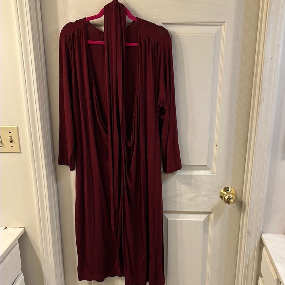 Elegant Burgundy Women's Robe